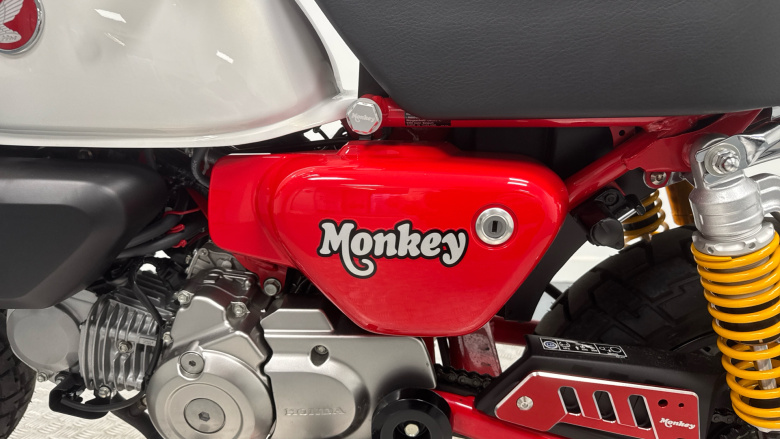 Honda Z125 Monkey (25MY)